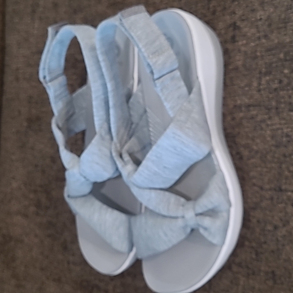 Clarks Cloudstepper Arla Primrose Gray Arch Support Sandals size 7 - Picture 3 of 8